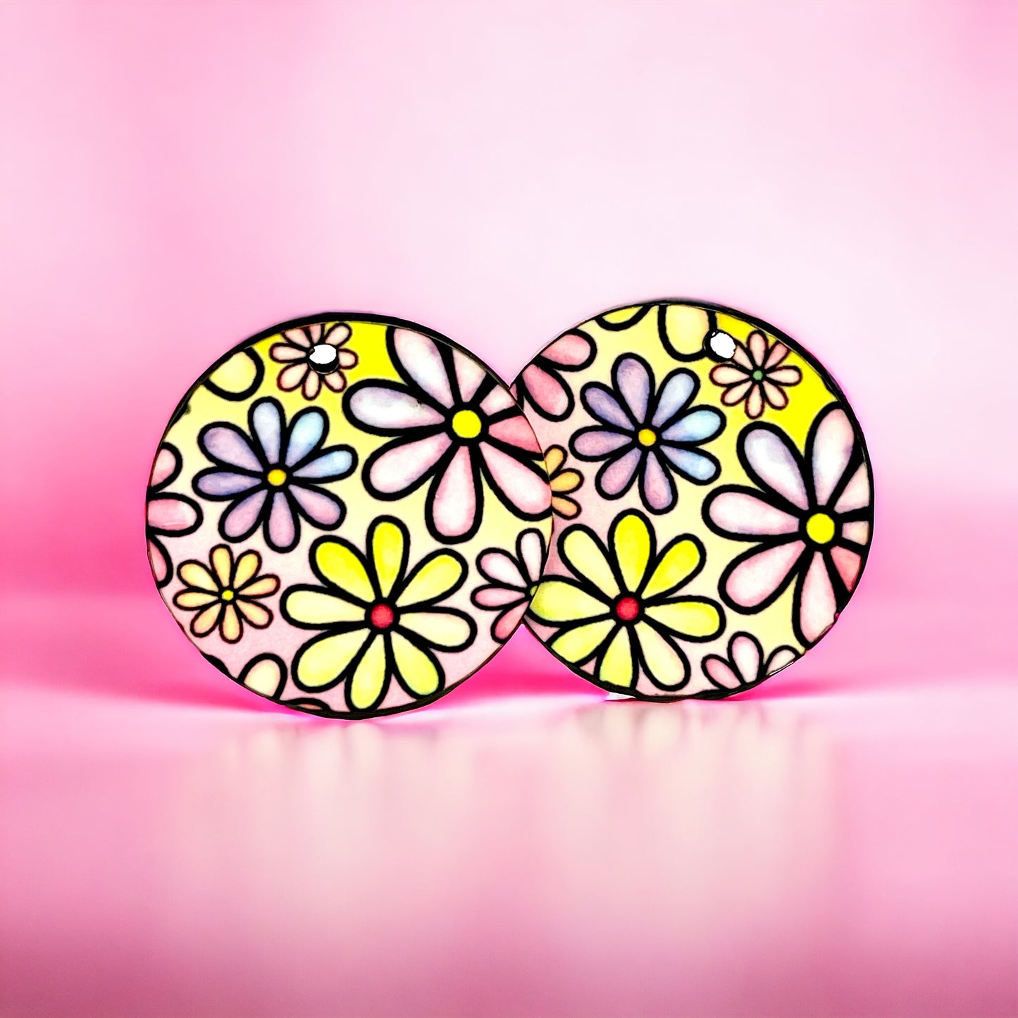 Psychedelic Daisy - Jewelry Components - Charms #112