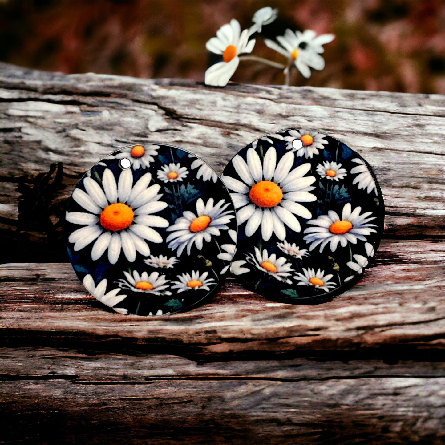 White Daisy - Jewelry Components - Charms #120