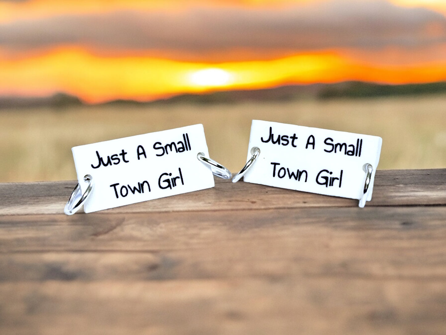 Just A Small Town Girl - Jewelry Components - Charms #75